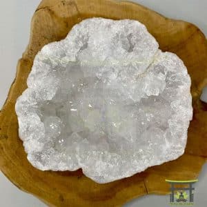 Géode de quartz 1199g