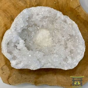 Géode de quartz 492g